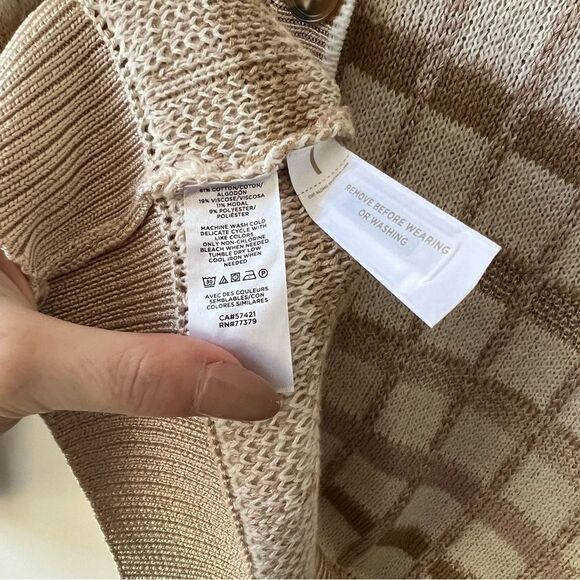 Ann Taylor Plaid Boyfriend Button Front Cardigan in Cream - Picture 7 of 7